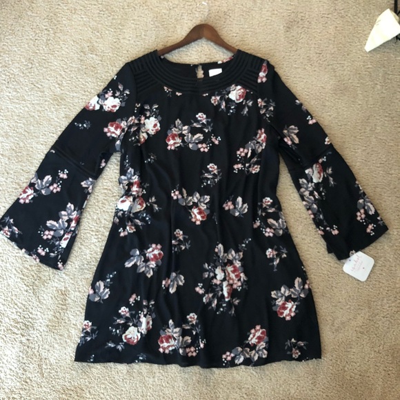 Ingrid & Isabel Dresses & Skirts - Isabel (Target) Black Floral Dress!